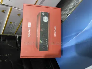 Focusrite Scarlett 4i4