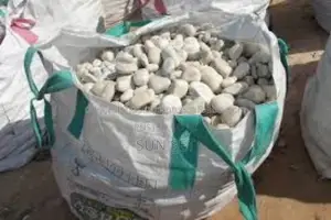 Smooth Beach Stones - Half Cement Bag