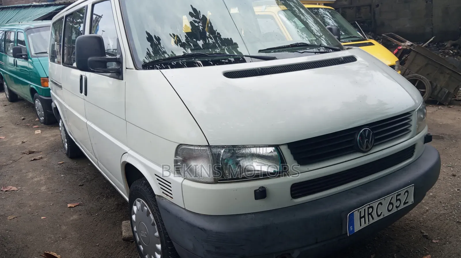 Volkswagen Transporter 2000 White