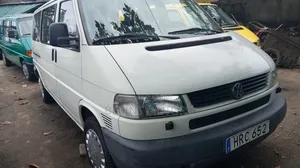 Volkswagen Transporter 2000 White
