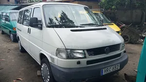 Volkswagen Transporter 2000 White