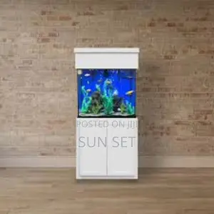 2.5fit Length Portable Sitting Room Aquarium Plus Fishes