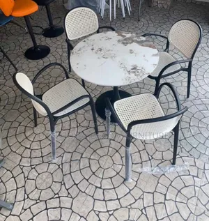 Classic Round Marble Top Table and Chairs.