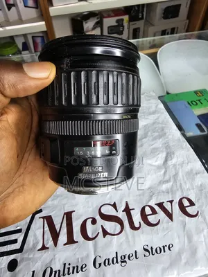 Canon 28 - 135MM 1:3.5-5.6 IS Len,