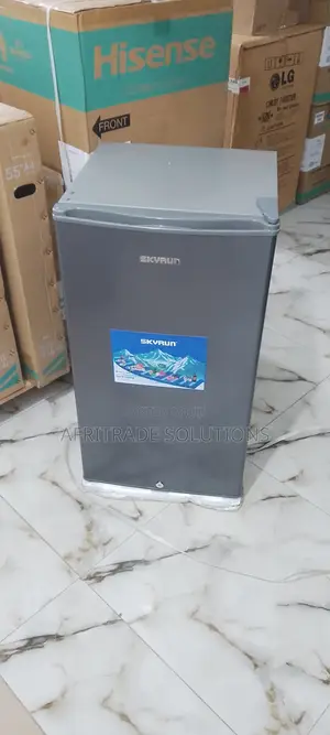 SKYRUN BCD-90J Single Door Fridge (80L)