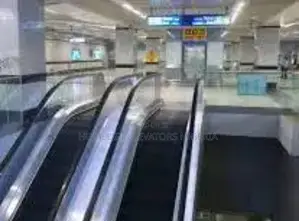 Interior Shopping Mall