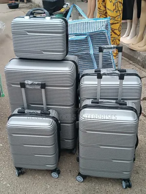 Set of 5 Rubber Plastic Travelling Luggage Boxes