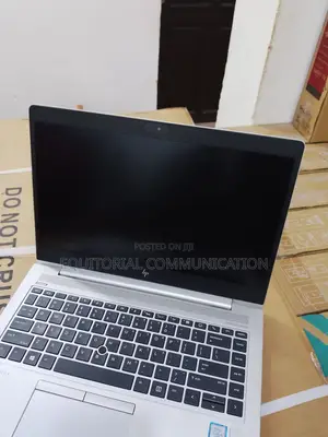 New Laptop HP EliteBook 840 G5 8GB Intel Pentium SSD 256GB