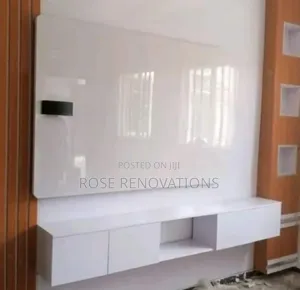 HDF Gloss Console Tv Mount