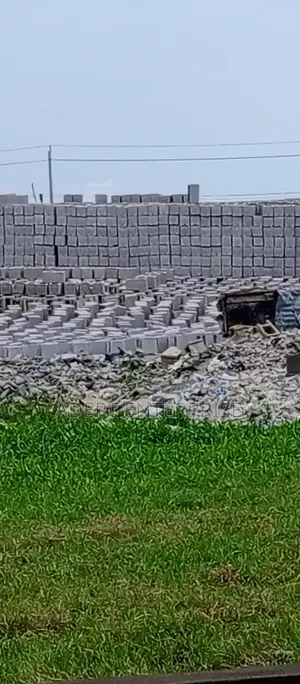 Vibrated Blocks