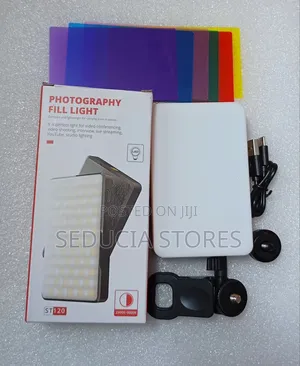St120 Photography Fill Light