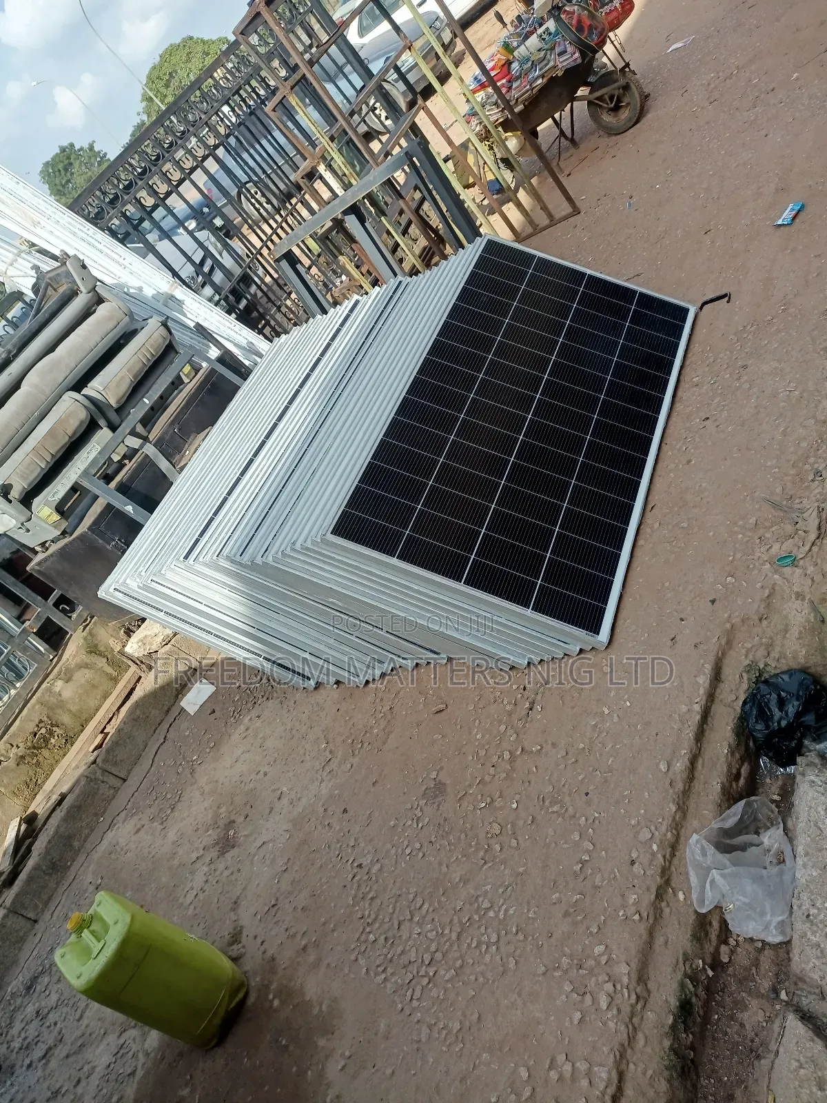 400 Watts Panel