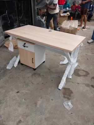 High Quality Office Table