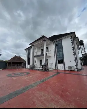5bdrm Duplex in Port-Harcourt for sale