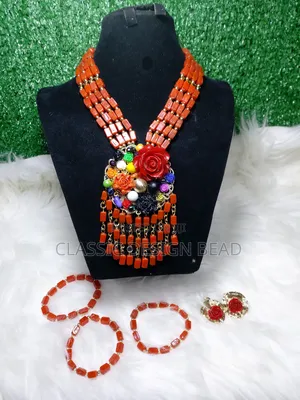 High Quality 4 Layers Beaded Necklace
