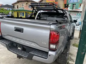 Toyota Tacoma TRD Off Road 2018 Silver