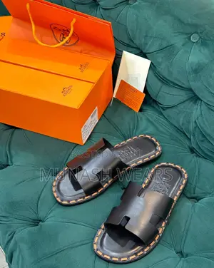 Hermes Wooden Calfskin Palm