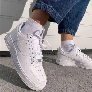 NIKE AIR FORCE 1 All Black