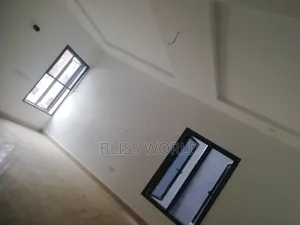 2bdrm Block of Flats in Utako for rent