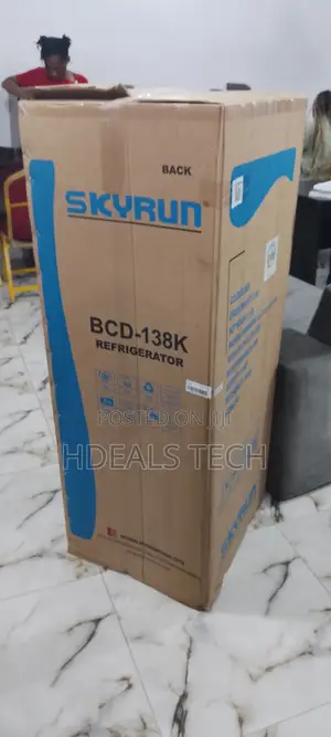 Skyrun 138-Litres Double Door Top Freezer Refrigerator 