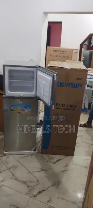 Brand New Top Freezer 138 Litres Refrigerator < Skyrun