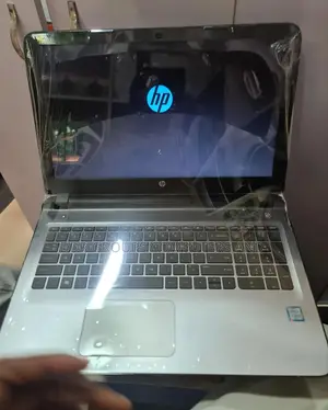 Laptop HP Pavilion 15z 6GB Intel Core I5 HDD+SSD 1T