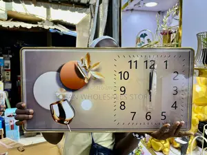 Clock in Frame