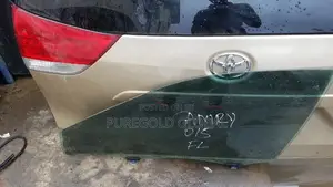 Camry 2015 Door Glass