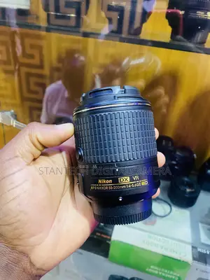 Nikon Lens 55-200mm