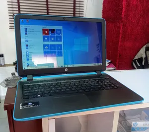 Laptop HP Pavilion 15 4GB AMD A6 HDD 320GB