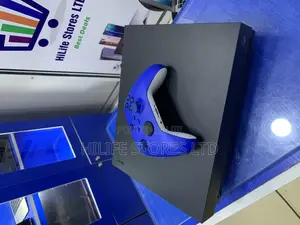 Uk Used Xbox One X 1tb With A Controller
