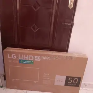 LG 50 Inches Is Frameless TV