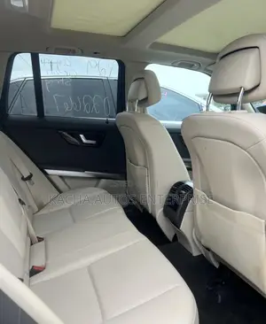 Mercedes-Benz GLK-Class 2013 Brown