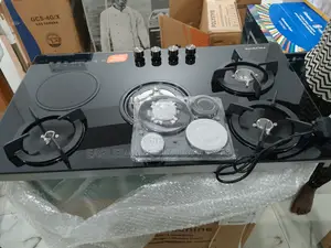 Moderately Priced Polystar 4+1 Built-in Inverter Gas Hob