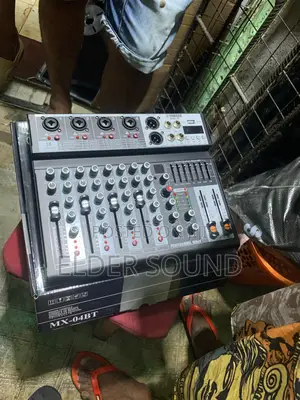 4channel Yamaha Mixer With Equalizer and Effects