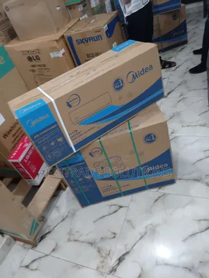 Midea 1.5hp Inv Air Conditioner- Energy Saving