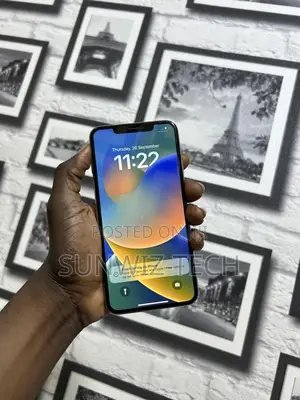 Apple iPhone XS Max 64 GB White