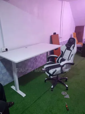 Ergonomic Electric Height Adjustable Gaming Set