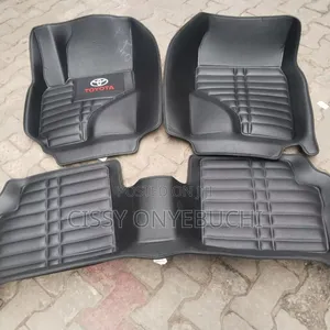 Toyota Yaris Foot Mat