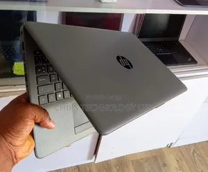 Laptop HP 14-Dq1025cl 4GB Intel Core 2 Duo SSD 128GB