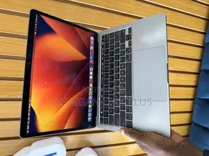 Laptop Apple MacBook Pro 2020 32GB Intel Core i7 SSD 512GB