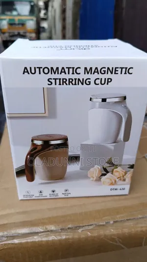 Self Stirring Mug