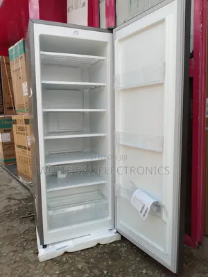 Hisense Upright Freezer 190-litre( 6steps ) Ice Block Maker
