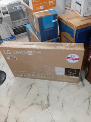 Original 43" LG Ur73 SMART TV