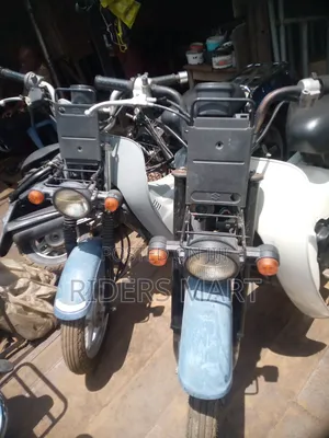 Suzuki 2019 Blue