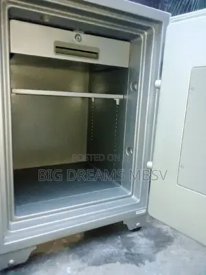 750 Booil Brand New Analogue Fireproof Safe