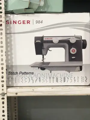 Singer 984 Multifunctional Sewing Machine