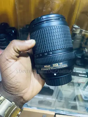 Nikon Lens 18-140mm