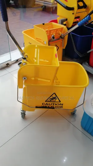 Wringer Mop Bucket