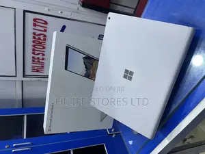 Laptop Microsoft Surface Book 3 8GB Intel Core i5 SSD 256GB